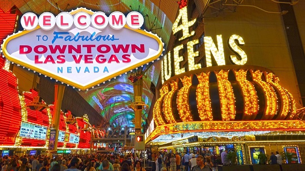 Casino law and how to play cards in the casino?
