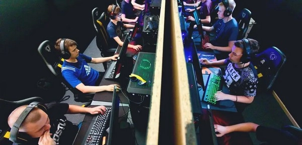Live Esports Betting: What to Watch and When to Bet