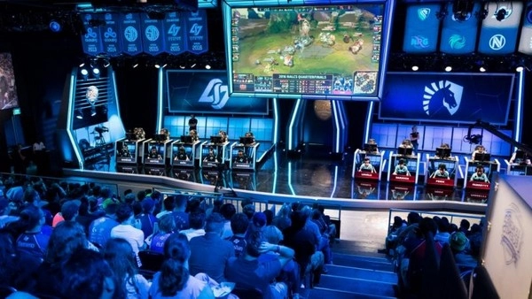 Live Esports Betting: What to Watch and When to Bet