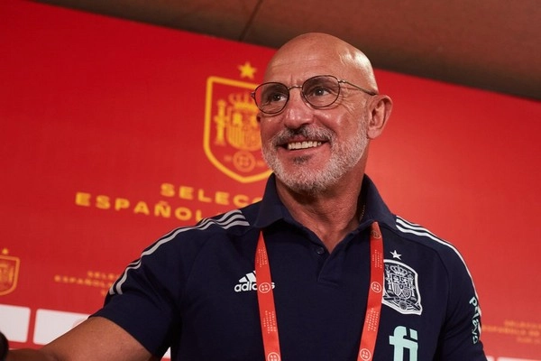 Luis de la Fuente Stands Firm In Defense Of Lamine Yamal Amid Rising Pressure