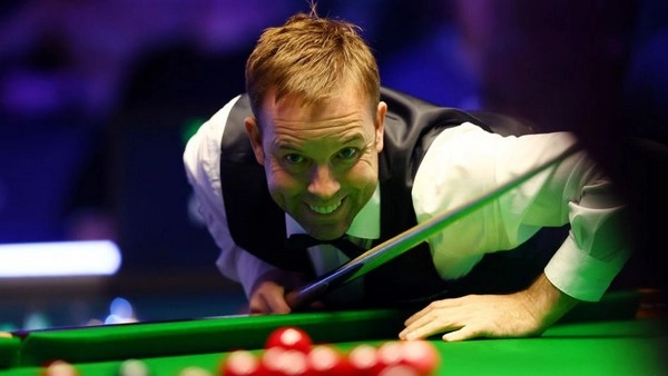 Is It Better to Bet Over or Under on Total Frames in Billiards?