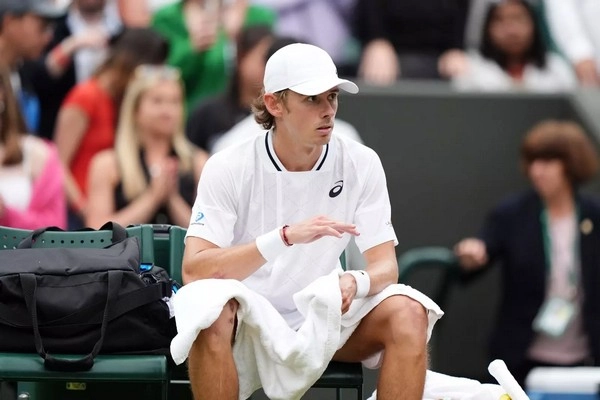How often does tennis unexpected injury ruin predictions?
