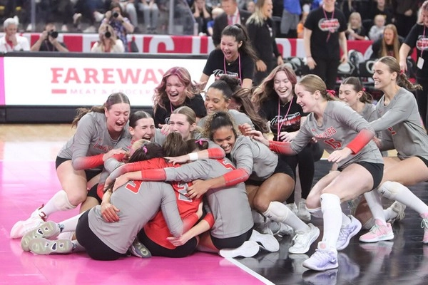 Do volleyball underdog sets provide high-risk value?
