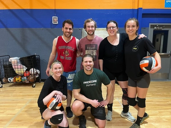 Do volleyball underdog sets provide high-risk value?