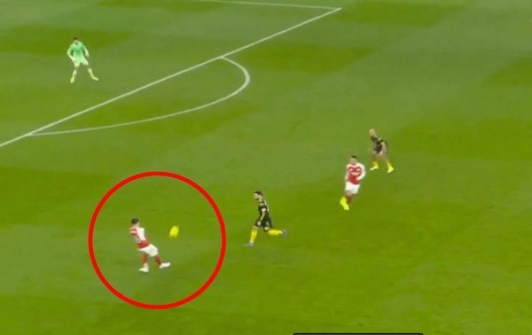 Arsenal fans furious over Martin Zubimendi's costly mistake against Manchester United