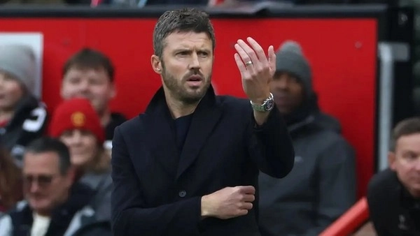 Michael Carrick praises United's team spirit after Arsenal comeback