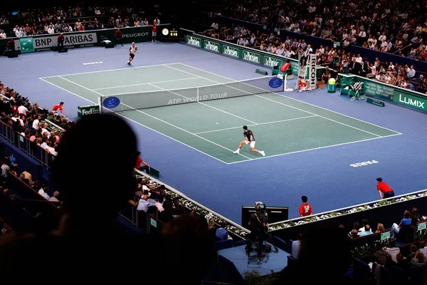 Can the house edge provide an advantage in tennis betting?
