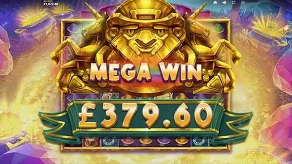 Good Luck Clusterbuster unleashes Irish luck through explosive grids and roaming forests.