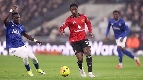 Kobbie Mainoo's future at Man United remains uncertain